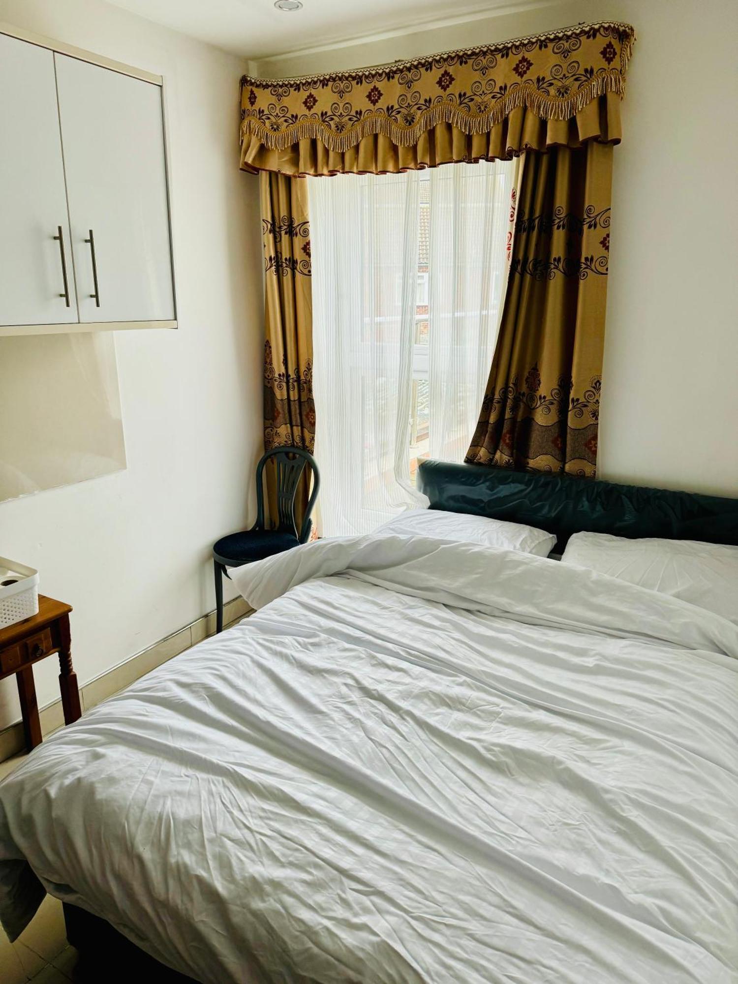 The Great Falcon Accommodation Londen Buitenkant foto